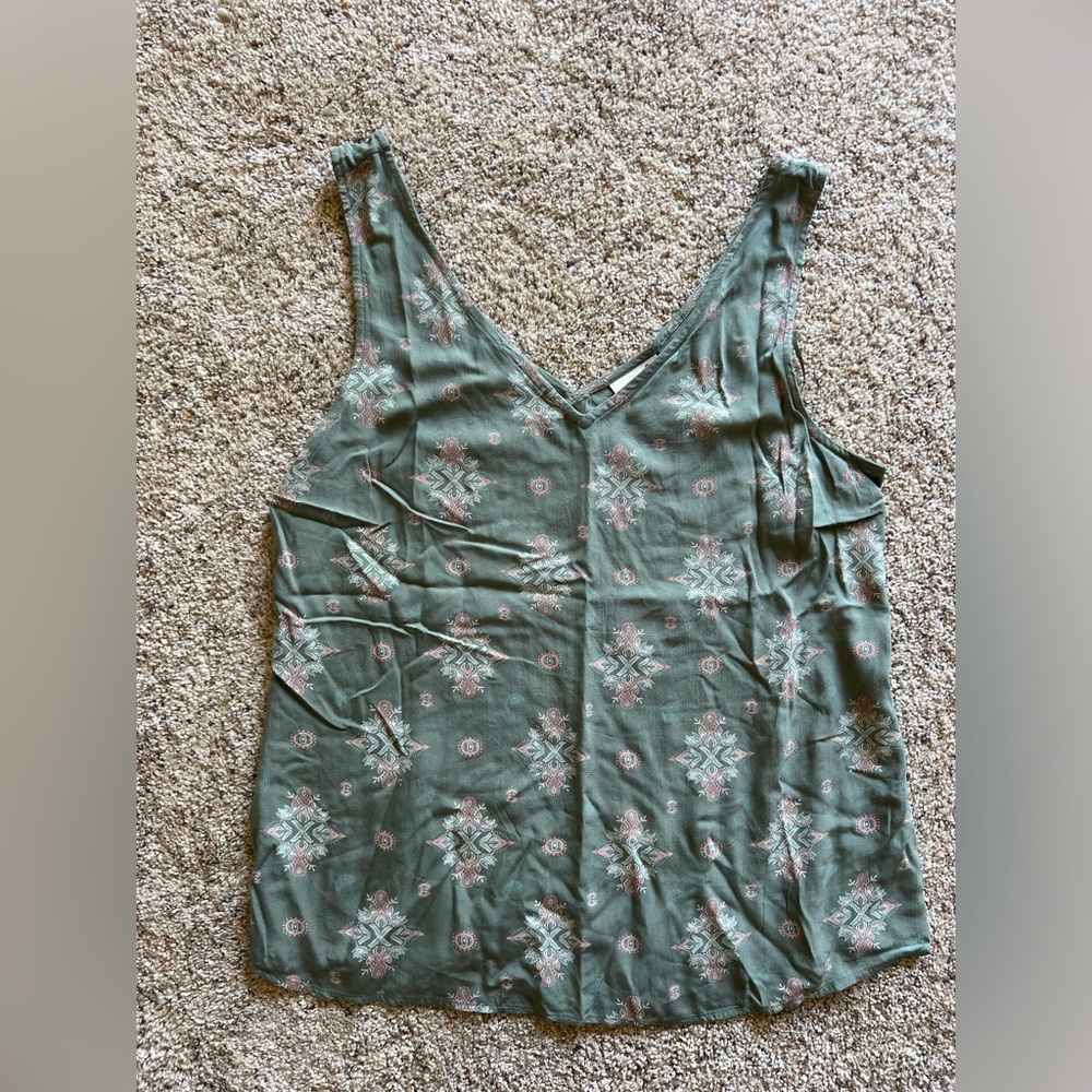 Women’s green and pink Aztec tank top | Size L | Brand: SO